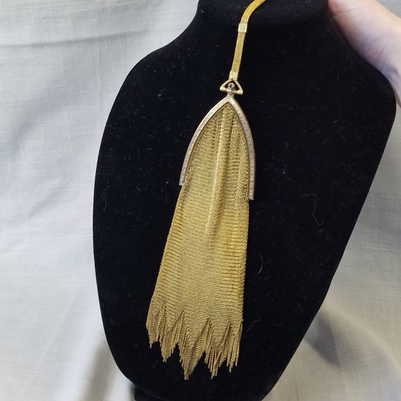 Whiting & Davis Handbags - Antique 1920s Whiting and Davis Mesh Wristlet